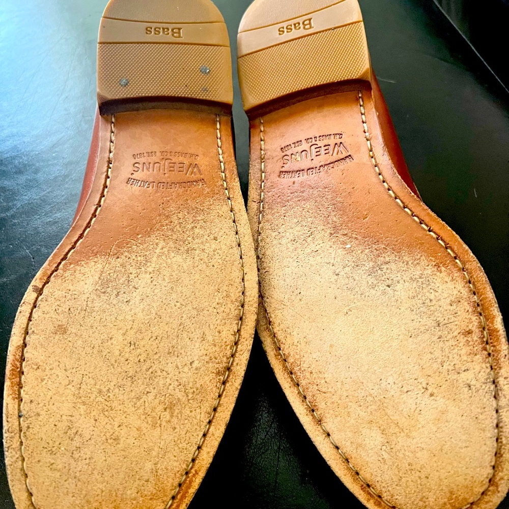 Bass Weejens loafers size 12D slightly used good shape, used as dance shoes.